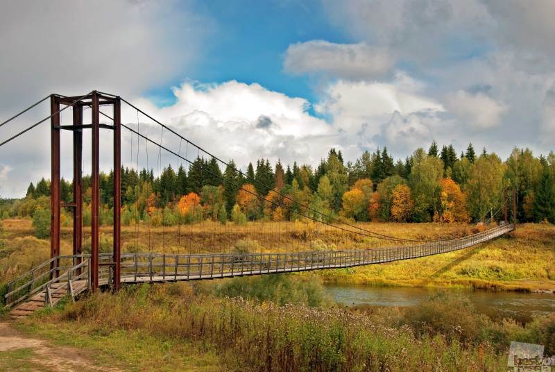 По мосту в Осень