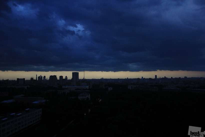 Гроза надвигается на Москву