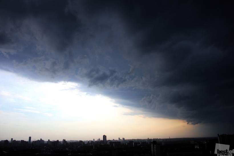 Гроза надвигается на Москву