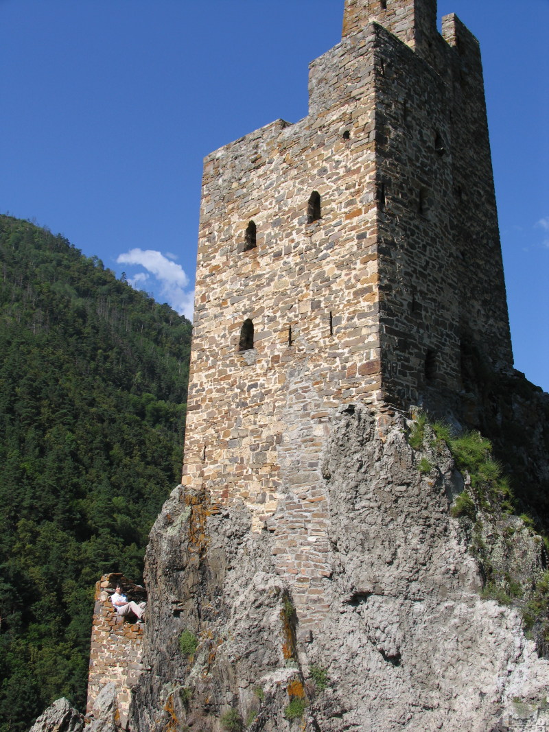 Замок-Крепость Вовнушки