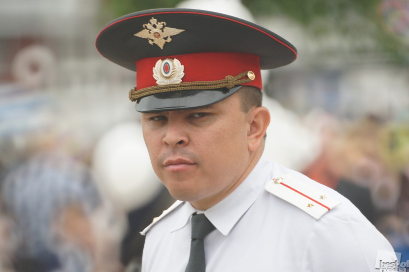 Под контролем