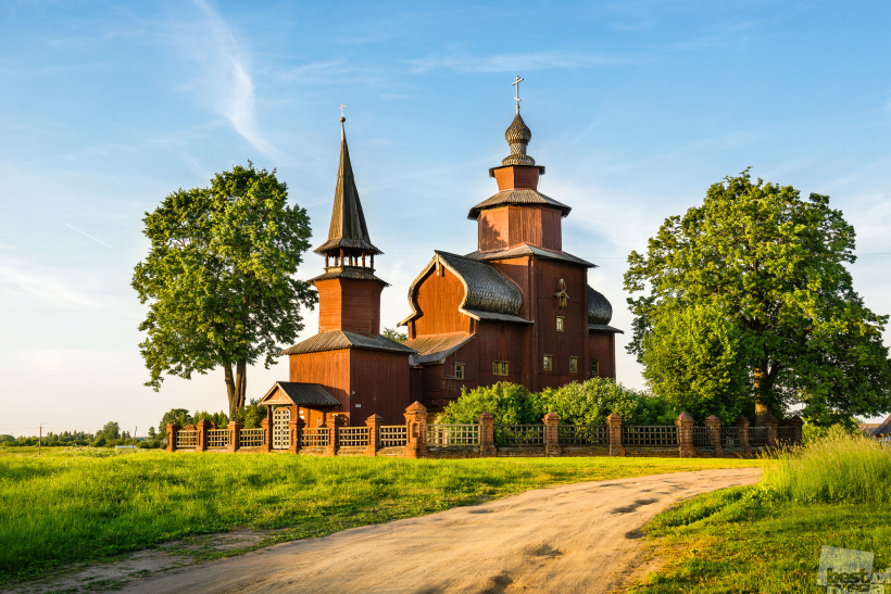 Церковь Иоанна Богослова на реке Ишня