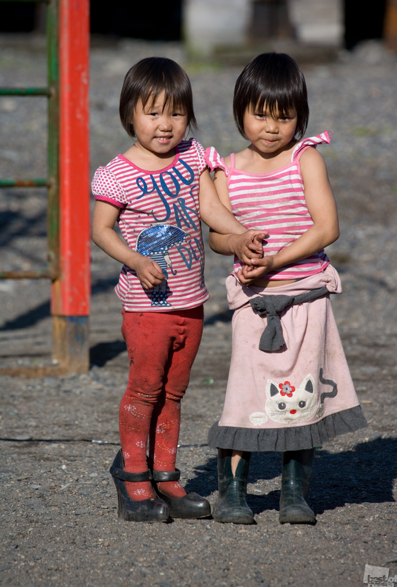 Девочки из села Инчоун