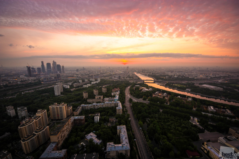 Рассвет над Мосфильмовской