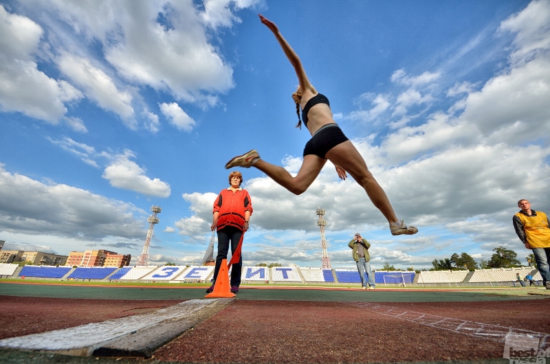 Спорт прыжки в длину