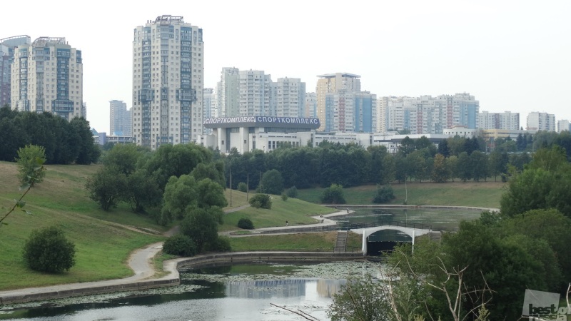 Парк Олимпийской деревни. Москва