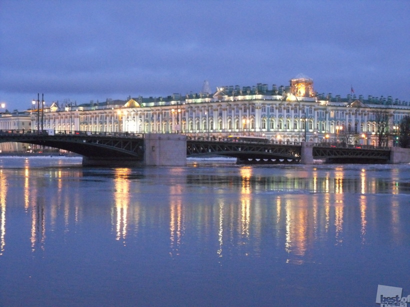 Северное сияние Зимнего дворца
