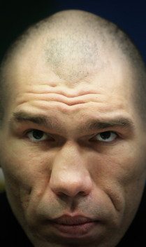 Чемпион мира по боксу Николай Валуев