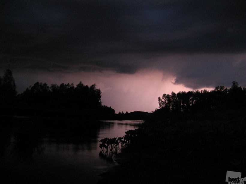 Гроза.