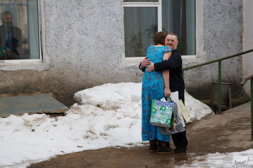 Волонтеры приехали