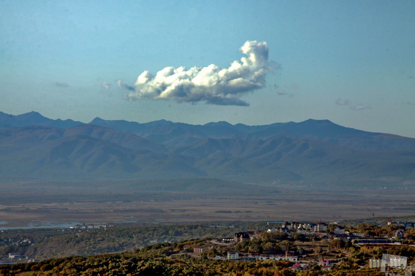 Самолёт над городом,г.Петропаловск -Камчатский
