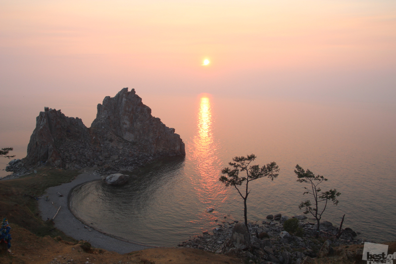 Безбрежный Байкал. Закат