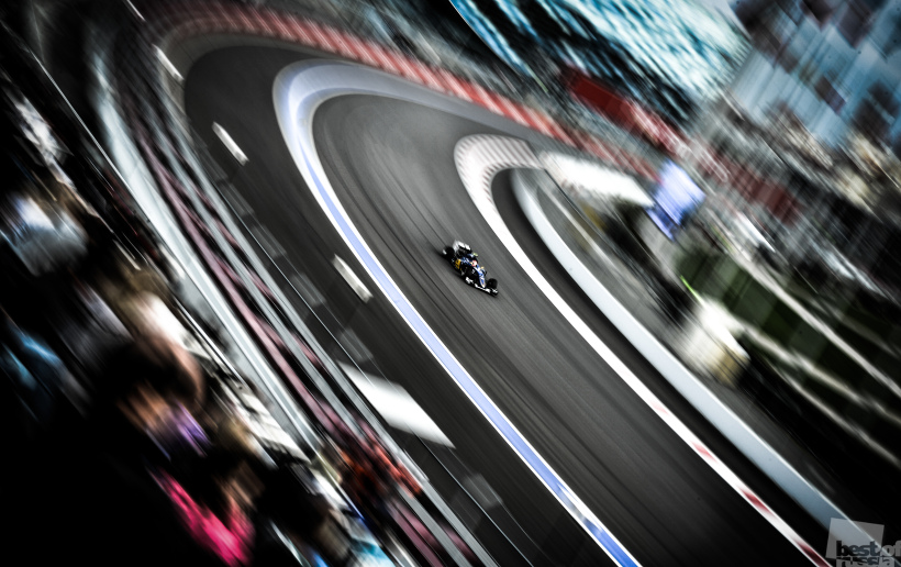 Overtaking the wind