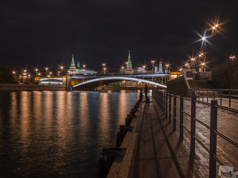 MOSCOW LIGHTS