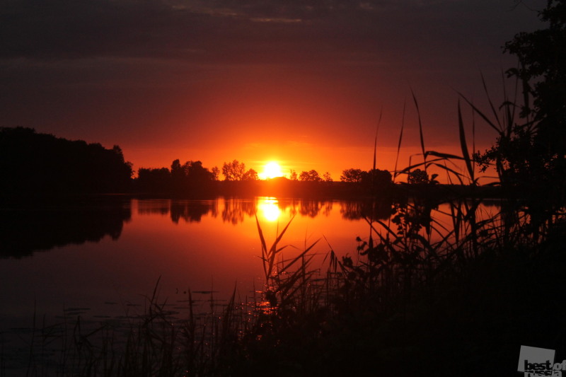 Рассвет на озере Упканкуль