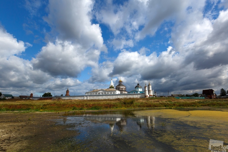 Бобренёв монастырь