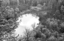 Уральская тишина или рыбак на речке