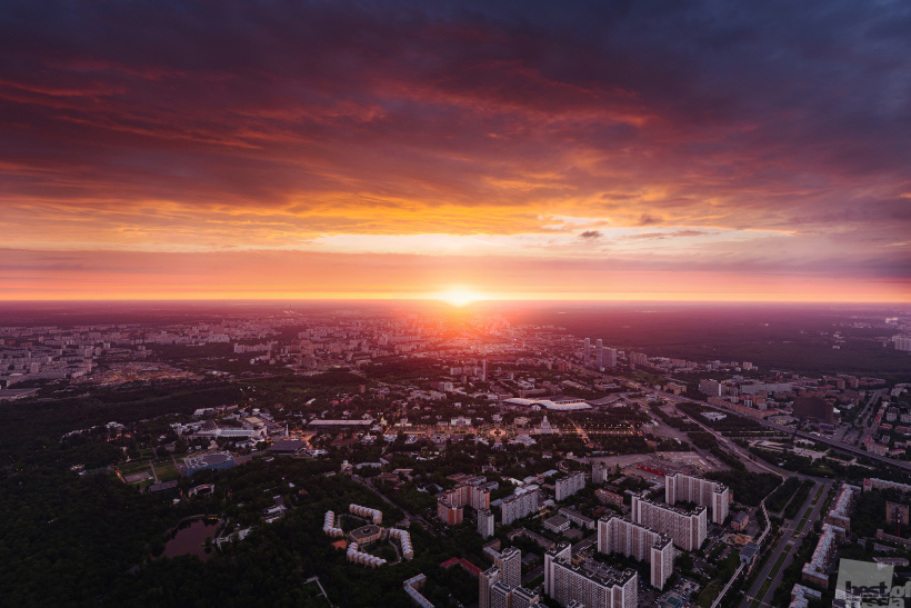 Sunrise, the VDNKh