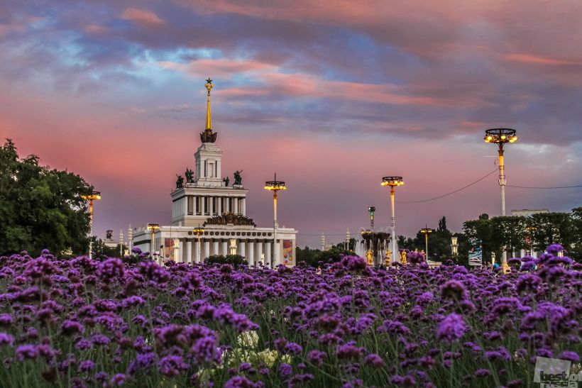 Закат на ВДНХ