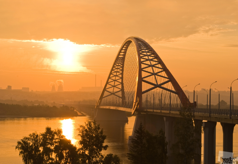 Бугринский мост через реку Обь. Рассвет.