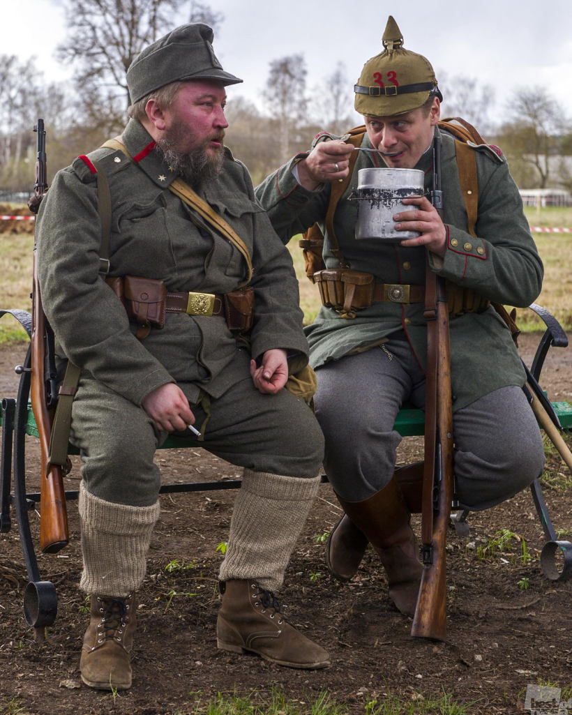 ...А обед по расписанию