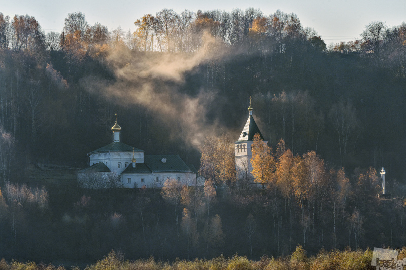 Дудин монастырь.Октябрь