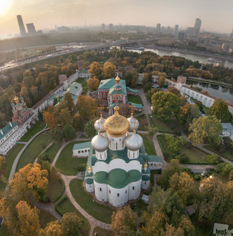 Осень в Новодевичьем монастыре