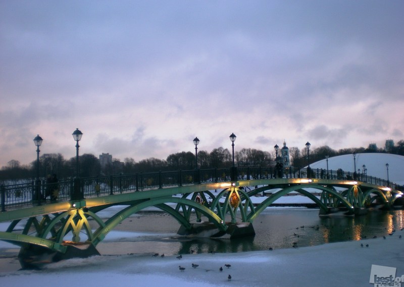 Вечерний мостик в Царицыно