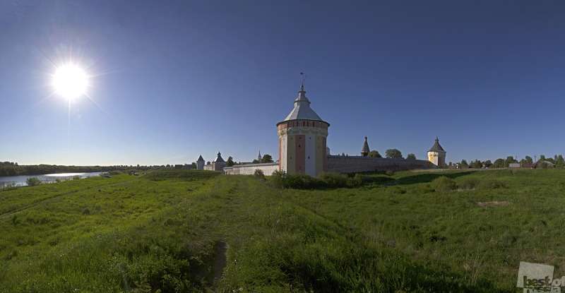 Спасо-Прилуцкий Дмитриев мужской монастырь