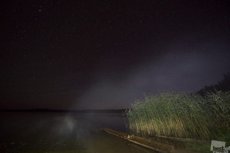ночь на озере
