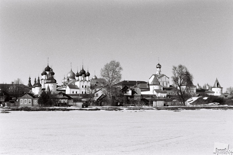 Ростовский кремль. Вид со замершего озера Неро