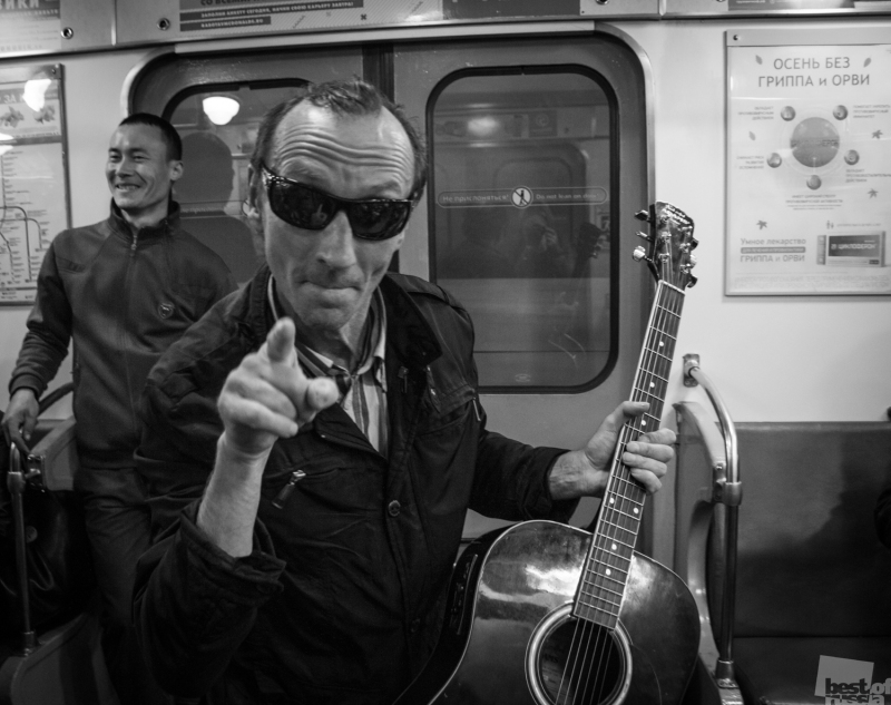 Музыкант петербургского метро
