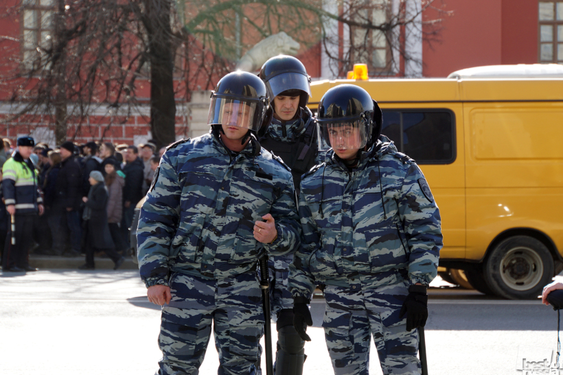 Три лица