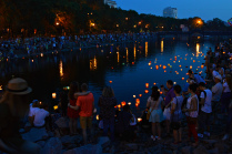 Фестиваль водных фонариков