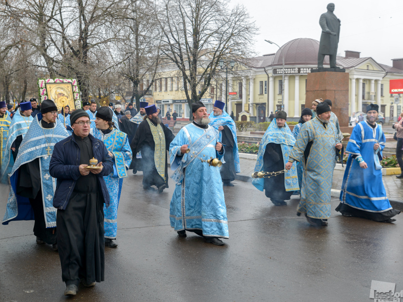 В едином строю