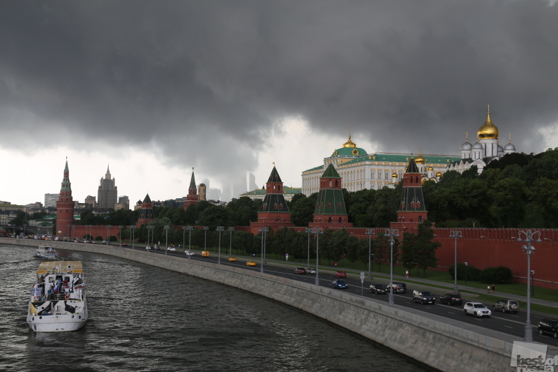 Буря над Кремлём