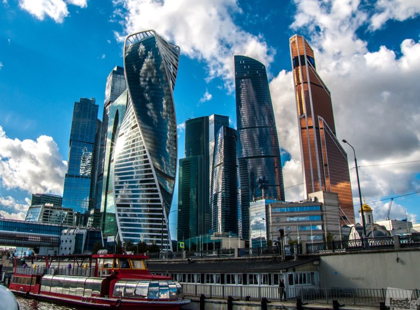 Новые краски современного города