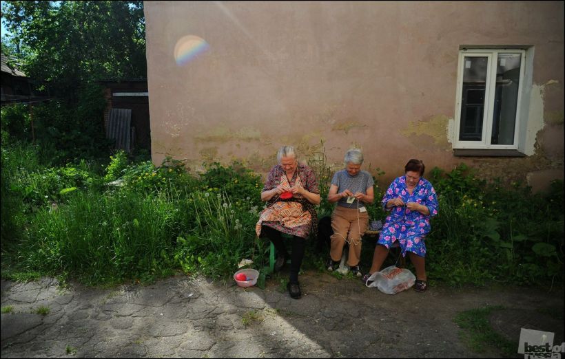 "Три сестрицы под окном..."