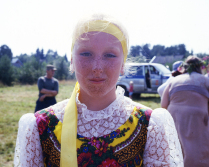 Девушка на празднике карельского пирога "Калитка"