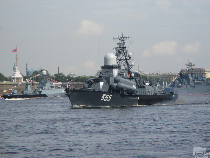 Наши защитники.