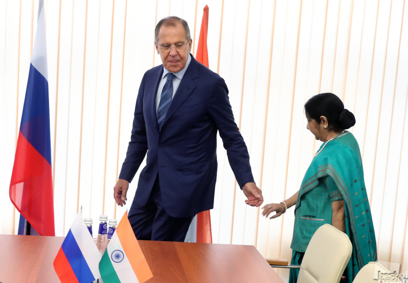 Foreign Ministers of Russia and India meet for talks