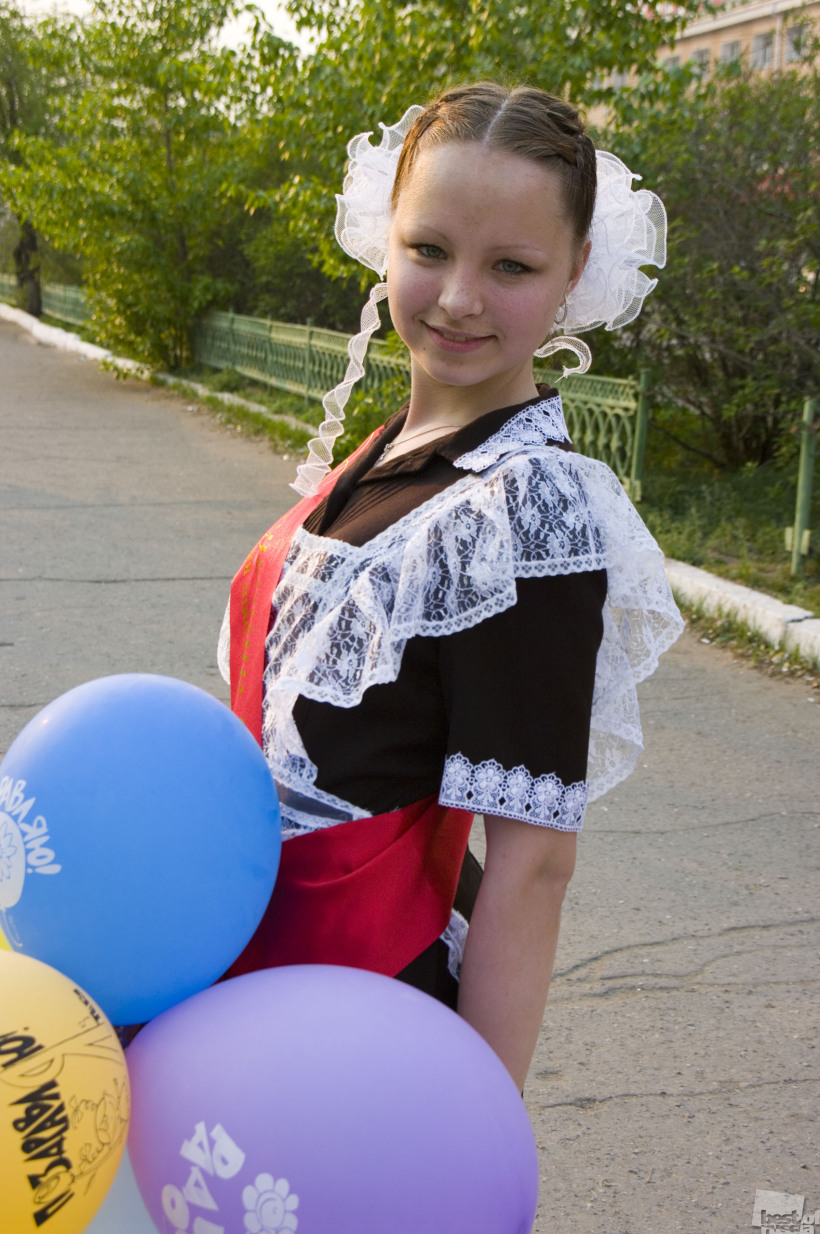 Выпускница