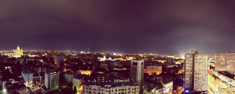 Москва спит.