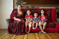 Цыганская семья