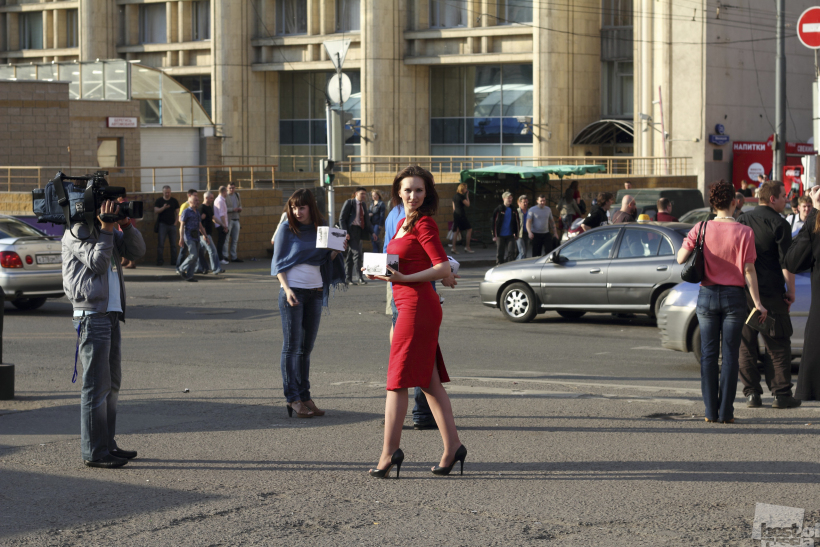 Леди в красном