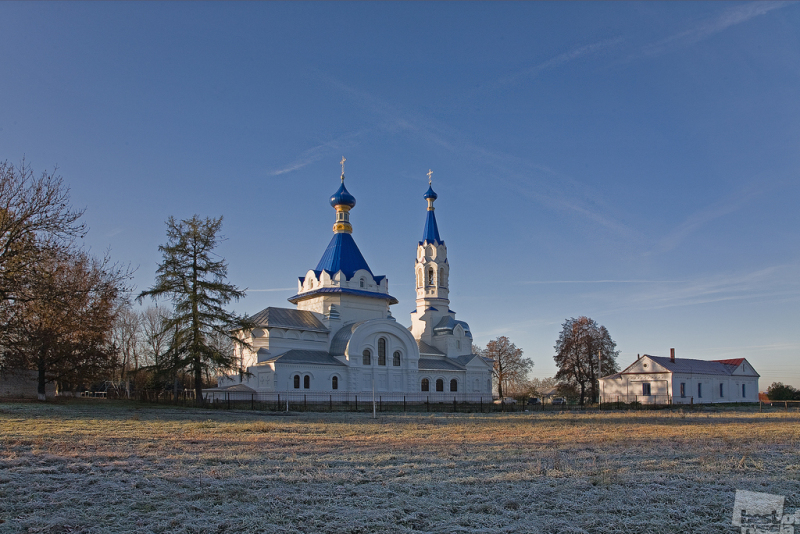 Церковь Димитрия Солунского в с. Коробовка Липецкой области